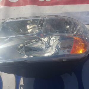 Dodge Ram 2013-2016 Foco (faro) derecho