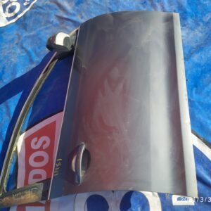 Jetta 2005-2010 puerta derecha delantera / Retrovisor