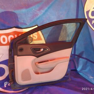 Chrysler 200 2015 puerta derecha delantera/ Retrovisor/vestidura