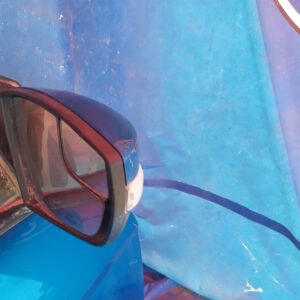 Ford fiesta 2012 puerta derecha delantera/Retrovisor