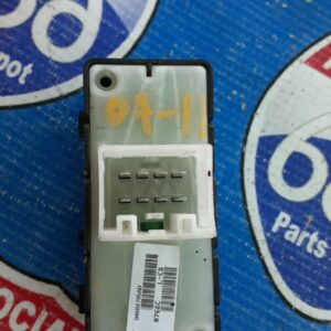 Avenger 2007-2011 C-5613 control vidrio