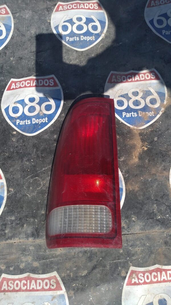 Ford F150 1999 mica izquierda