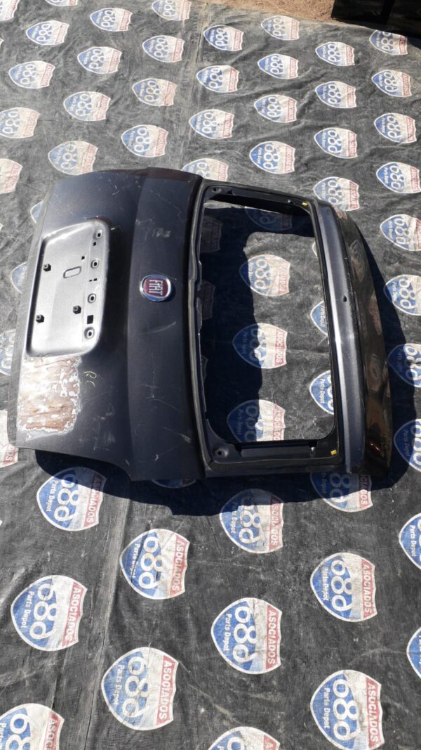 Fiat 500 12-18 B-2018 cajuela tapa trasera