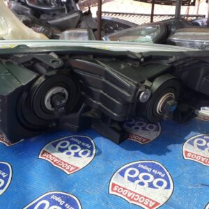 Camry 2015-2017 foco derecho F-2224