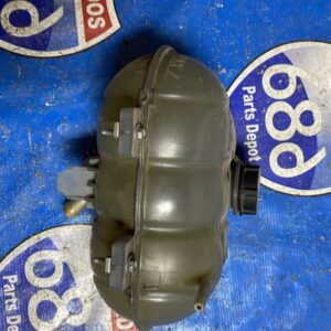 D853331 rack central deposito agua mustang 15-22 bodega