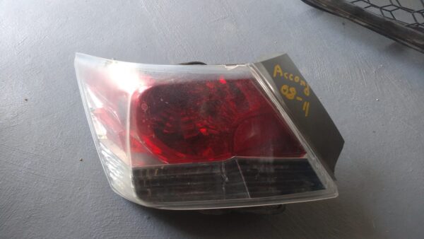 Honda accord 2008-2011 mica izquierda