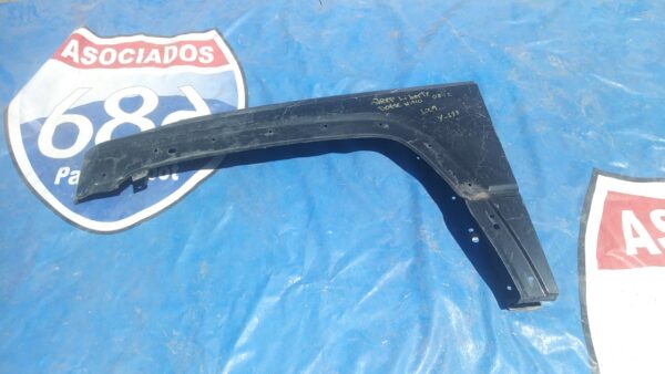 Jeep libery 2008-2010 guardafango izquierdo