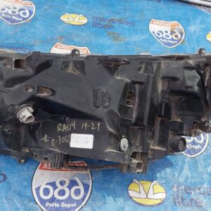Foco Rav4 19-21 -R- B-7061 (Rack C-1)
