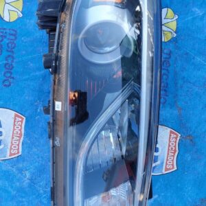 Foco Kia Sedona 15-18 -R- (Rack B-1)