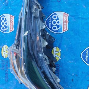 Foco Corolla 20-22 -L- B-9013 (Rack B-2) BODEGA