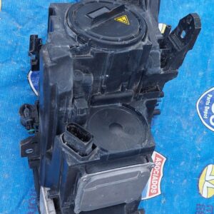 Foco Mercedes CLA 200 13-16 -L- (Rack C-4)