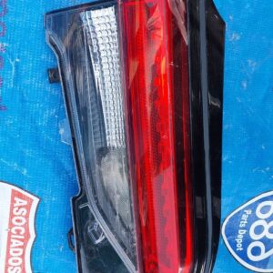 Mica de cajuela Rav4 19-21 -L-