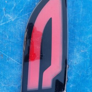 Mica de cajuela Volt 11-15 -L-
