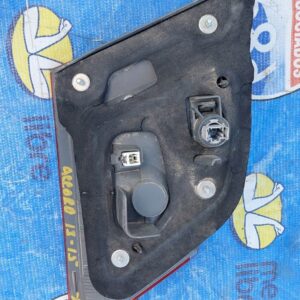 Mica de cajuela Accord 13-15 -R-