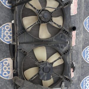 Camry 01 2.2 B-3124 Radiador, abanico