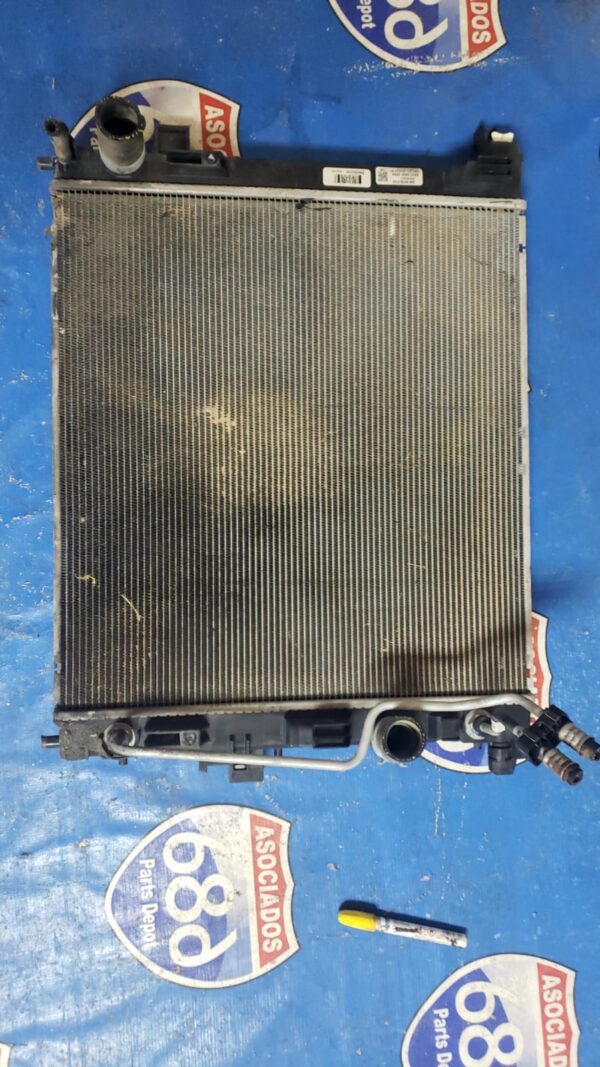 Camaro 16-18 v6 R705995  S:84352734 BODEGA