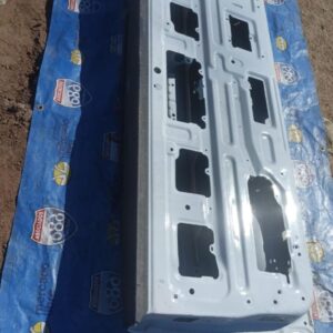 Silverado 19-20 TAPA DE CAJA T3343 (Bodega)