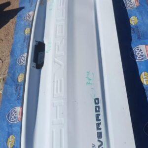 Silverado 19-20 TAPA DE CAJA T3343 (Bodega)