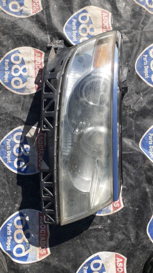 Mkz 06-09 – B-4031 foco derecho RACK C-4 BODEGA