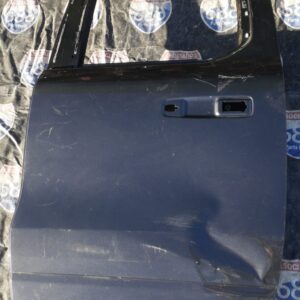 Ram 19-20 -L- B-4724 Puerta trasera izquierda