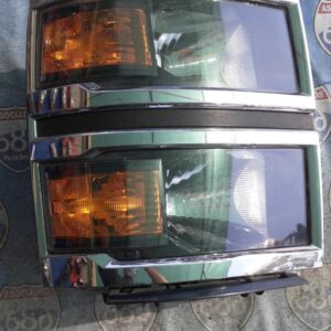 Silverado 14-15  B-2176 faro derecho