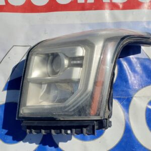 Gmc Yukon 2015-2017 foco (faro) izquierdo