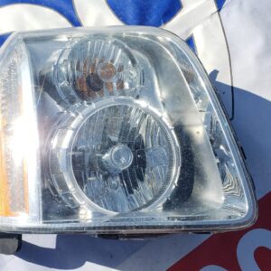 GMC Yukon 2007-2014 foco derecho F-0293 (Rack A-1)