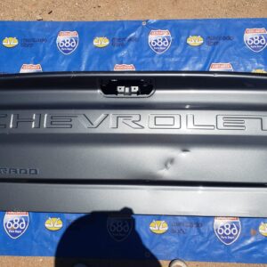 Silverado 19-21 b-4047 TAPA DE CAJA (Bodega)