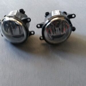 Nissan Rogue, Versa 2015-2017 Faros de niebla