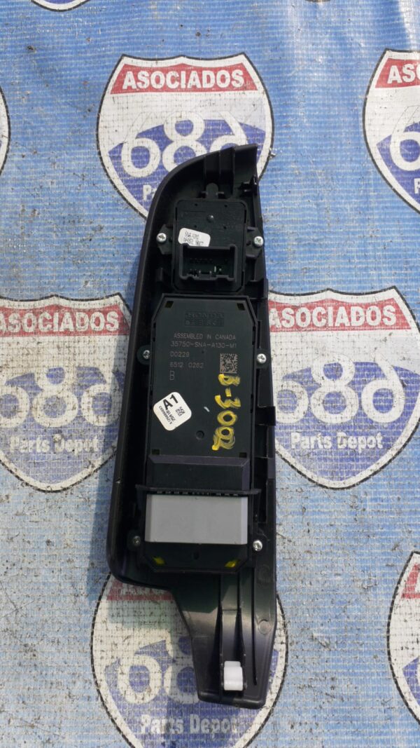 Civic 06-11 B-3002 control de vidrios chofer