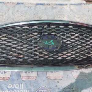 Infiniti Q70 15-19 B-6563 c/camara parrilla (Bodega)