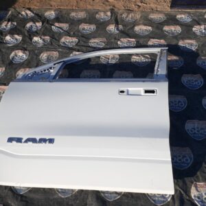 Ram 20-21 -L- B-5043 Puerta izquierda delantera