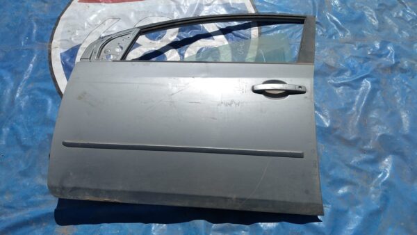 Nissan sentra 2007-2010 puerta izquierda delantera