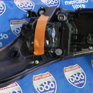 Toyota CH-R 2017-2019 foco derecho (Rack B-3)