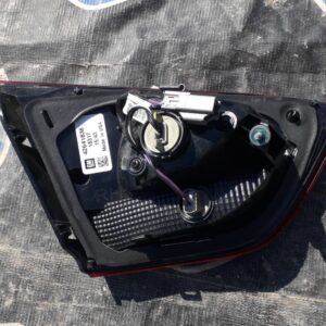 Cruze 16-19 – B-4004 mica derecha