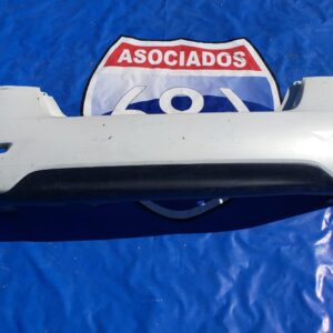 Nissan sentra 2007-2012 Defensa trasera