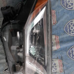 Rav4 16-18 B-5204 foco derecho (Rack C-3 BODEGA