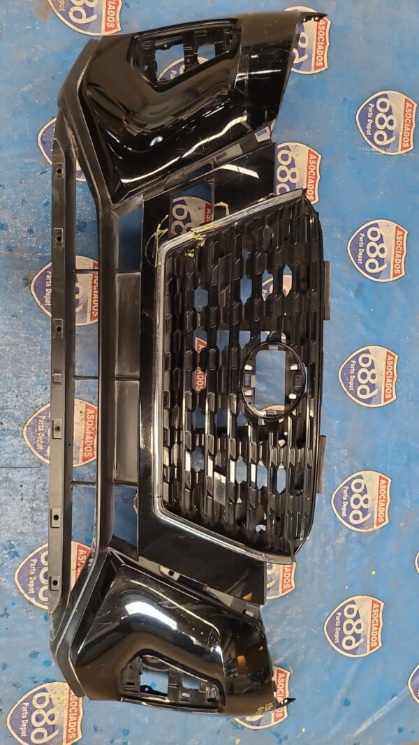 Kicks 21 B-2116 defensa delantera BODEGA