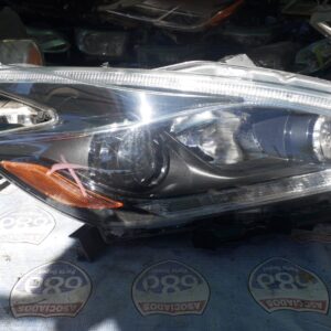 Murano 15-18 -R- B-6567 foco derecho (Rack A-2) BODEGA