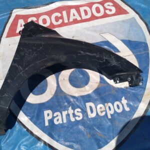 Mazda 3 2010 guardafango derecho