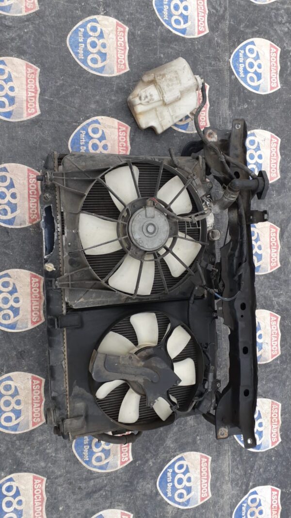 Civic 06-11 B-3124 Radiador condensador abanico