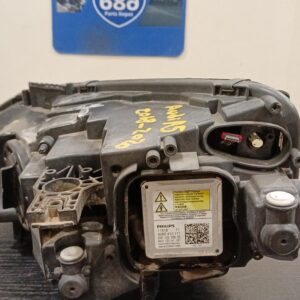 Audi A4 2018-2020 foco derecho