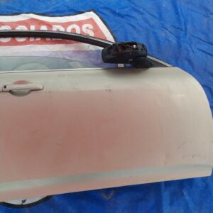 Infiniti G35 sedan 2007-2008 puerta derecha delantera / retrovisor