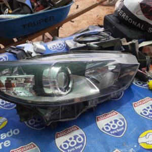 Mazda 6 2014-2016 foco (faro) derecho