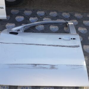 Silverado 19-21 -L- B-5605 puerta delantera izquierda