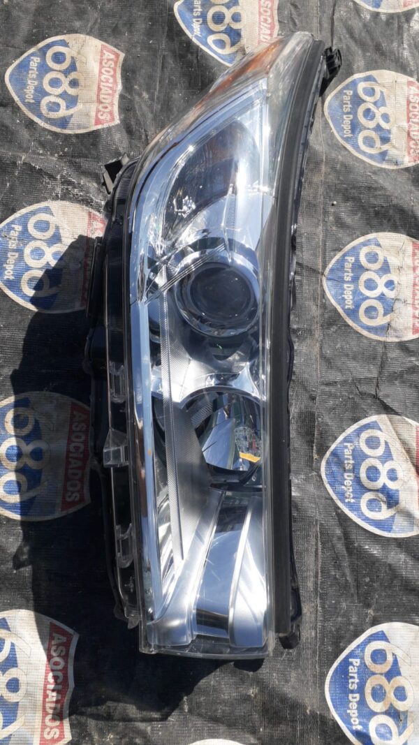 Highlander 17-19 – B-4013 foco derecho (Rack A-4) BODEGA