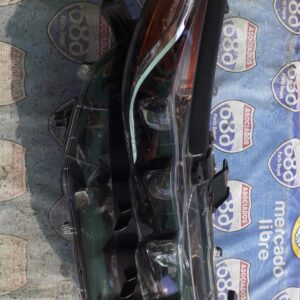 Prius prime 17-21 B-2178 faro derecho (Rack B-1)
