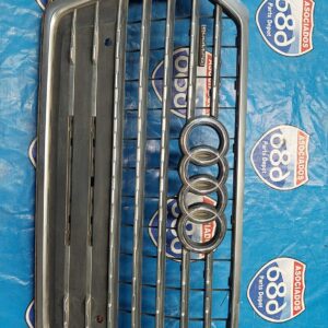 Parrilla Audi Q7 17-19 B-8201 (Bodega)