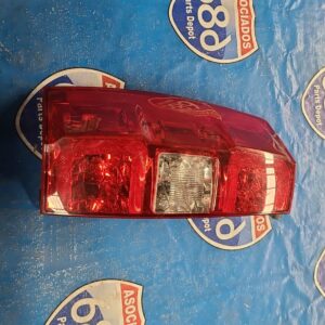 Mica izquierda Tahoe hybrid 08-11 G-3101  (Bodega)