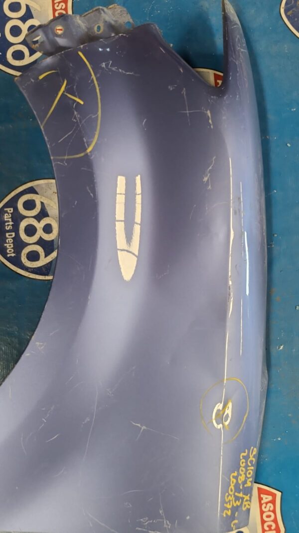 guardanfago izquierdo Scion xb 08-13 200372 (bodega)